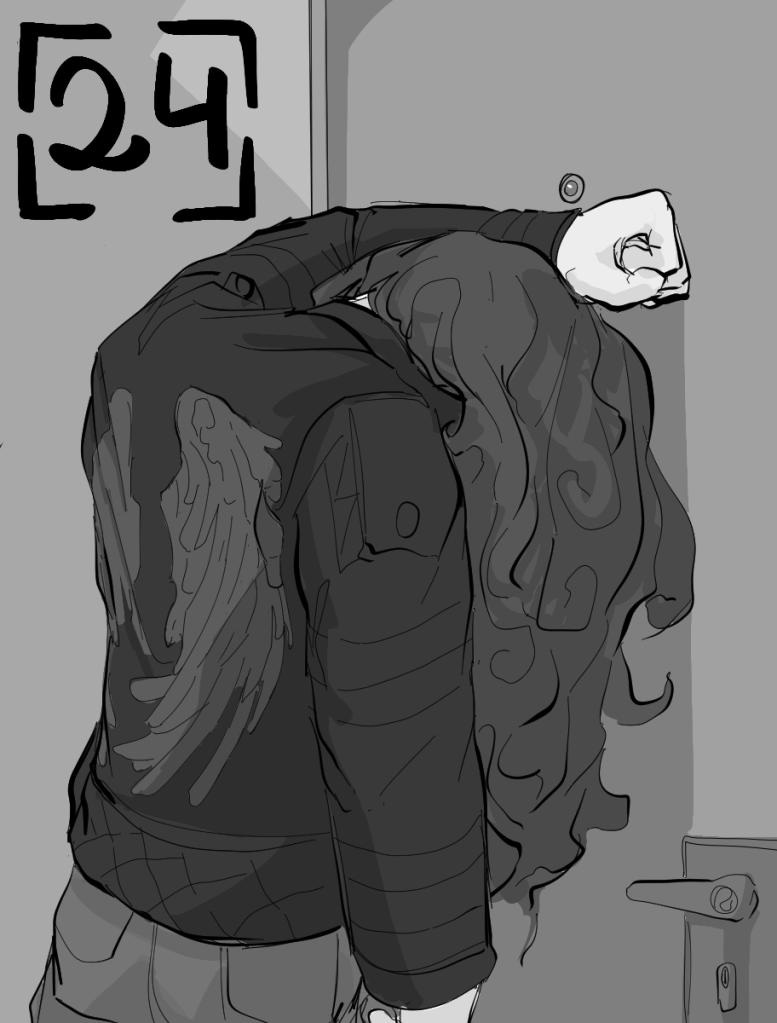 Desenho monocromático. O desenho mostra Bárbara, uma mulher de cabelos longos e cacheados. Ela está vestindo uma jaqueta de couro com asas nas costas e calças. Está com a cabeça abaixada, os cabelos pendendo aos lados e à frente da face. Seu braço está levantado acima da cabeça e ela usa o antebraço para se apoiar em uma porta.
No canto superior esquerdo há o número vinte e quatro para indicar o capítulo.